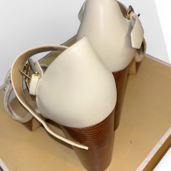 Michael Kors Rory Platform Sandals (Leather) - Picture 4 of 8